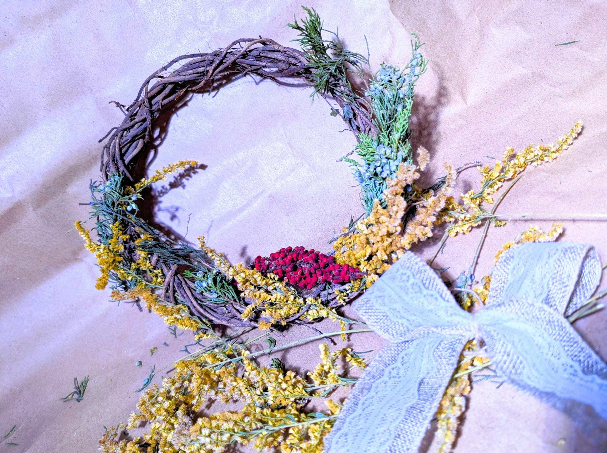 Dried Goldenrod Stems – Natural Yellow Wildflowers for Crafts, Bouquets & Wreaths – Preserved Solidago Floral Decor