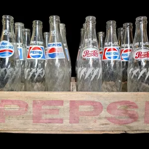 Vintage Mid America Wooden Pepsi Crate with 16 Glass Bottles | Authentic Soda Crate Bar & Kitchen Decor